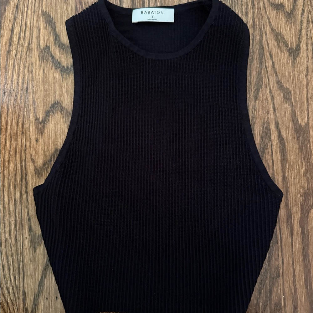 Babaton Black Ribbed Crop Tank Top